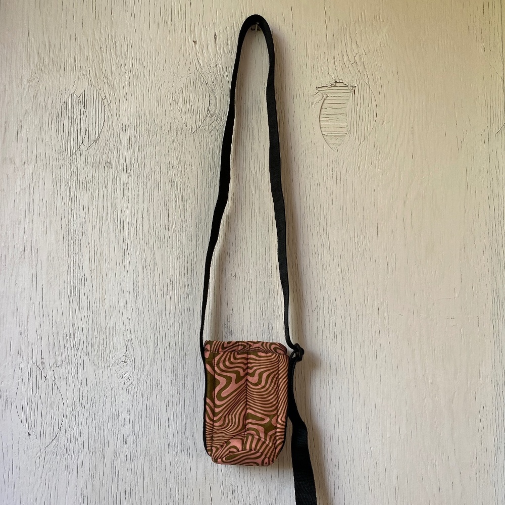 BAGGU water bottle sling